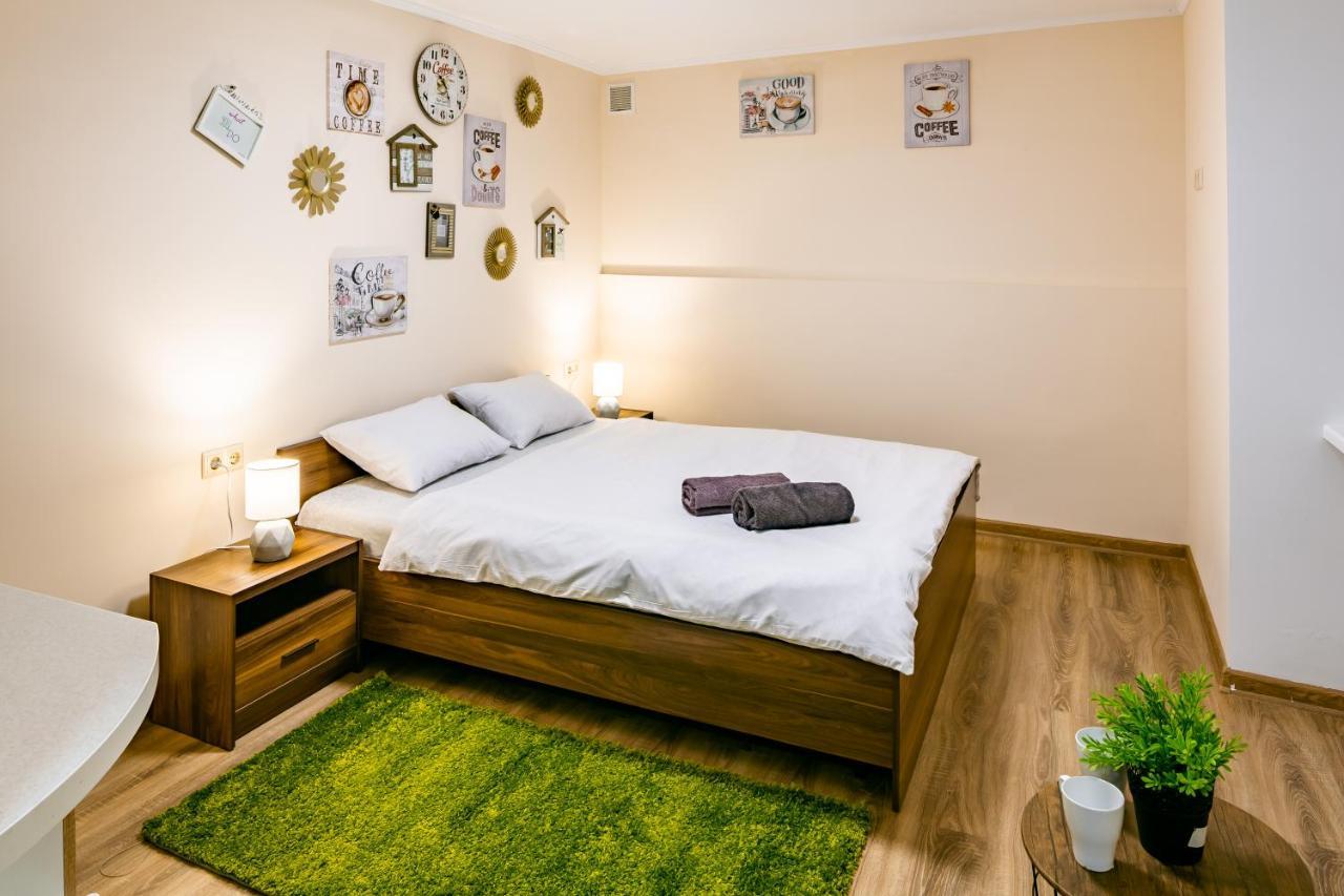 Romari Rynok Square 3 Apartment Лвив Екстериор снимка